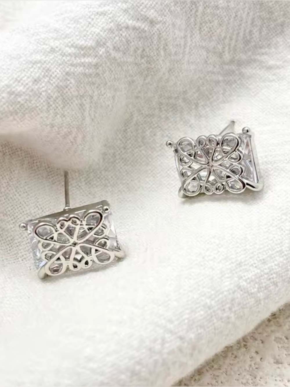 Sterling Silver Filigree Square Stud Earrings - Silver